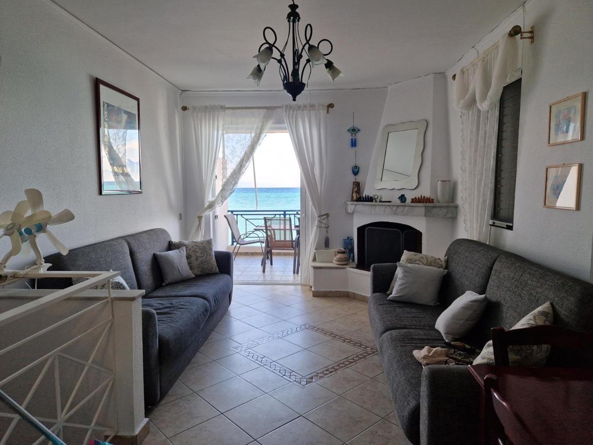 Apartmán Korinthian Sea View Nerántza Exteriér fotografie